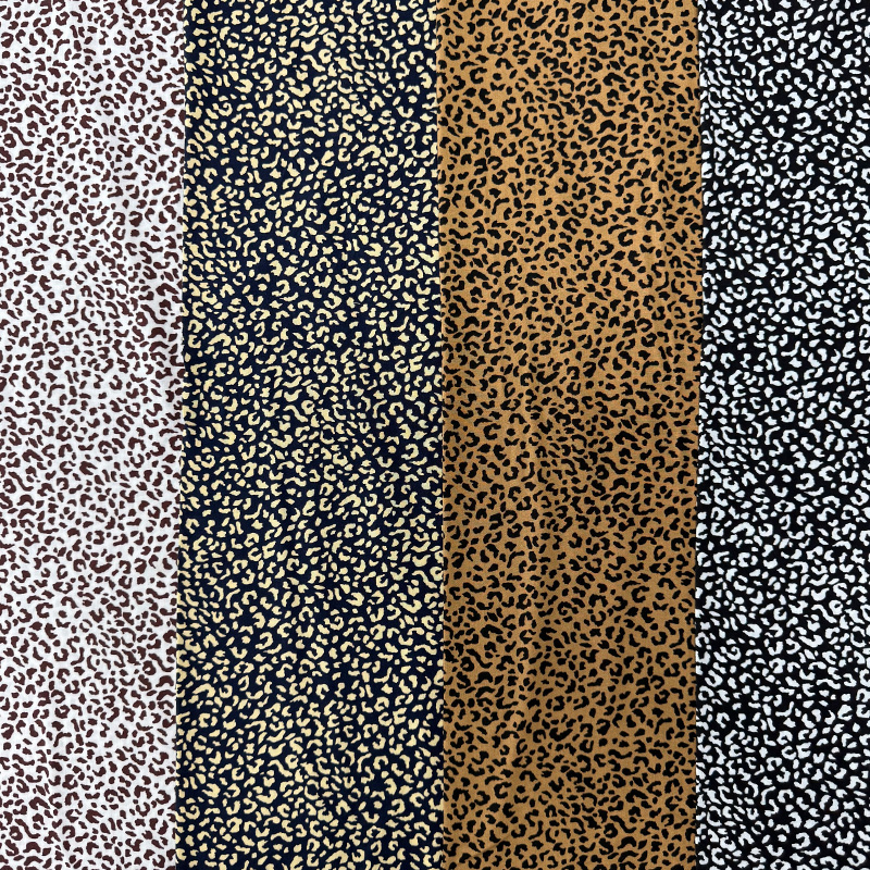 45S printet rayon stof – lille leopard print